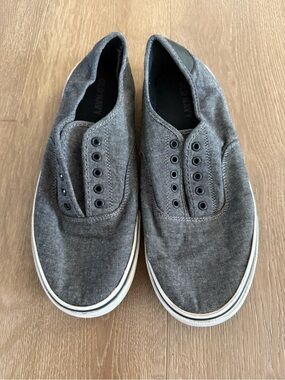 Old Navy Sneakers